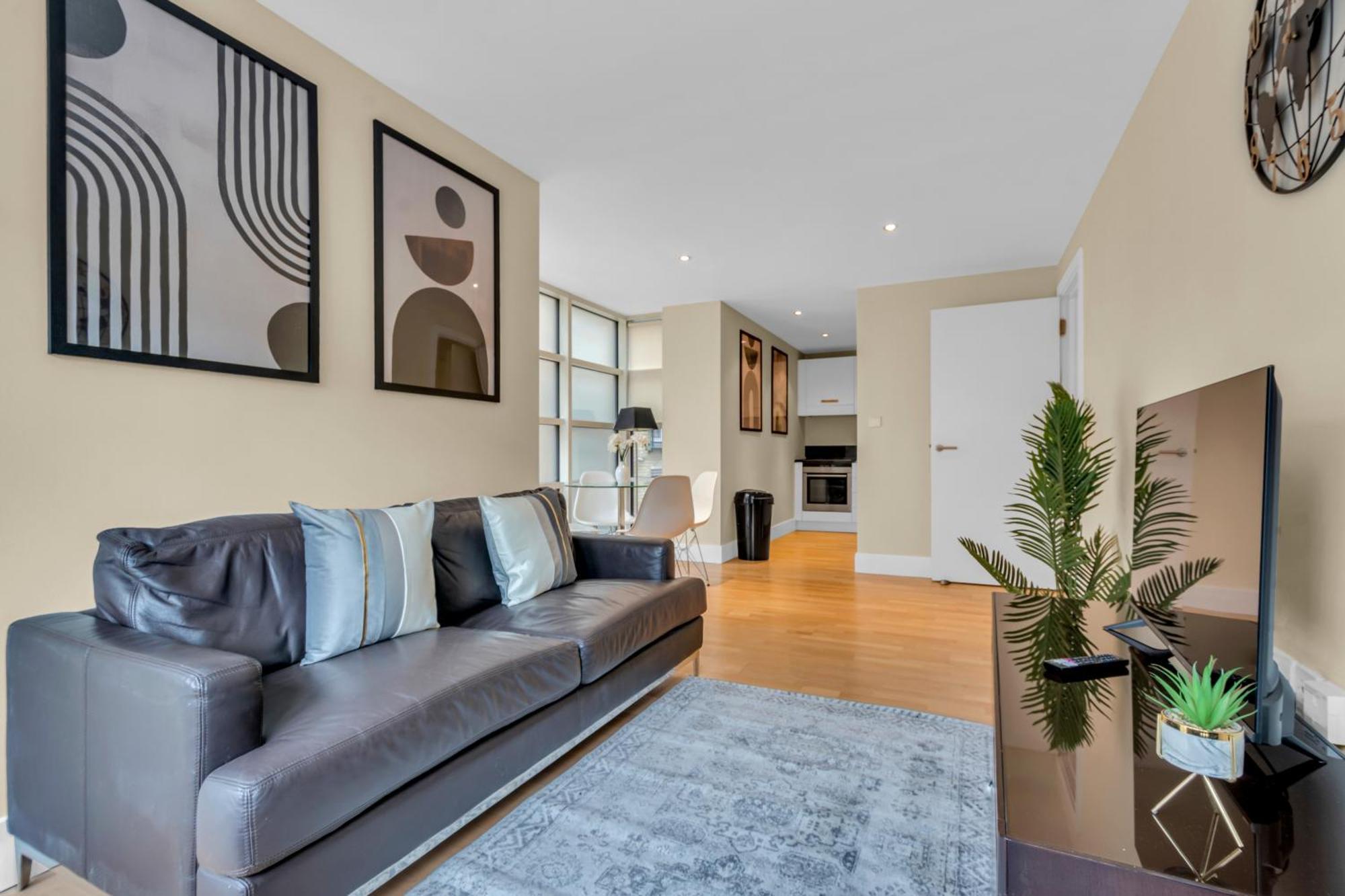 Mysquare One Bedroom Serviced Apartment Near St Paul'S Blackfriars London Exterior photo
